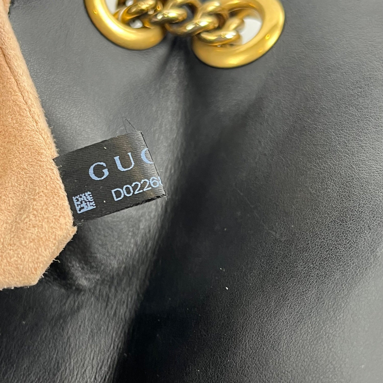 Gucci GG Marmont black shoulder bag 26 cm 