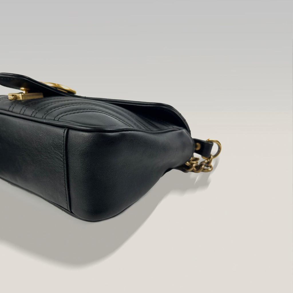 Gucci GG Marmont black shoulder bag 26 cm 