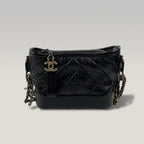 Chanel Gabrielle Hobo Bag Nera in Pelle di Vitello Trapuntata con Catena Bicolore Oro e Argento