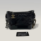 Chanel Gabrielle Hobo Bag Nera in Pelle di Vitello Trapuntata con Catena Bicolore Oro e Argento