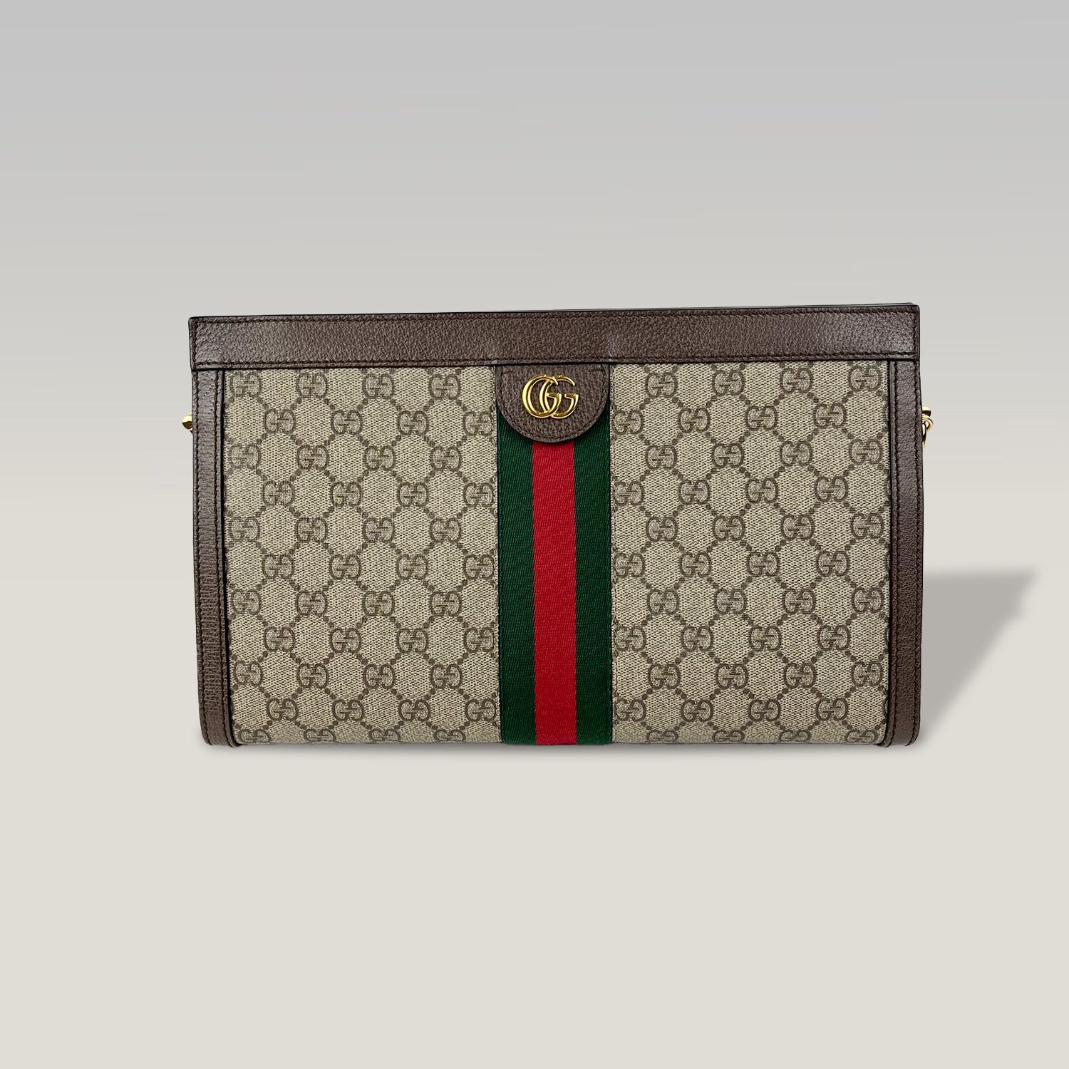 Gucci GG Supreme clutch con banda Web e catena
