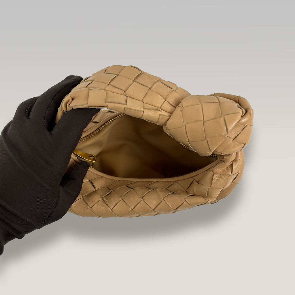 Bottega Veneta Jodie Medium Intrecciato Beige in Pelle – Borsa Hobo Iconica da Spalla