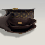 Louis Vuitton Pochette Métis Monogram Canvas Shoulder Bag