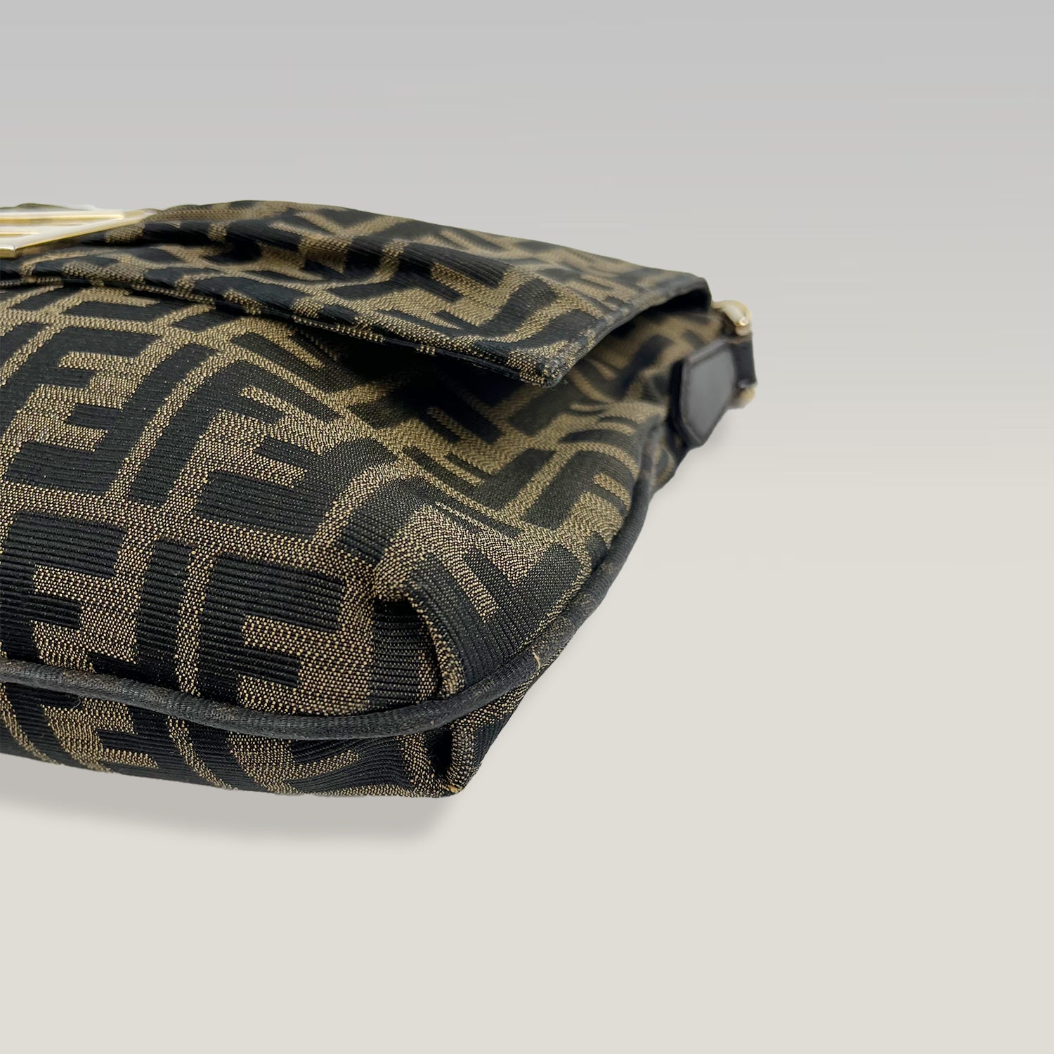 Fendi Baguette in canvas Zucca marrone e nero