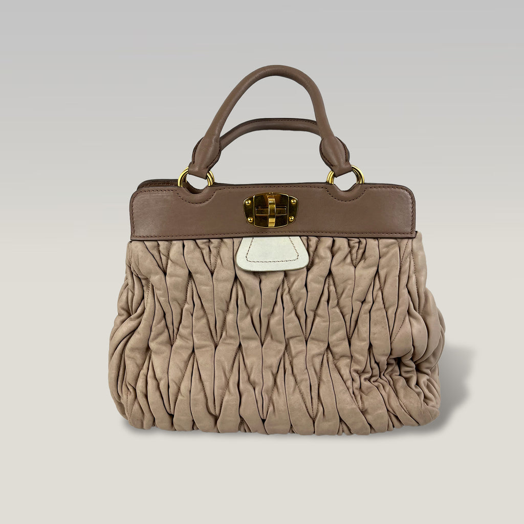 Miu Miu Matelassé Borsa a Mano Beige in Pelle Trapuntata