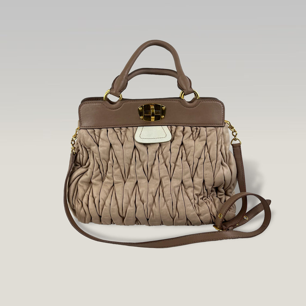Miu Miu Matelassé Borsa a Mano Beige in Pelle Trapuntata