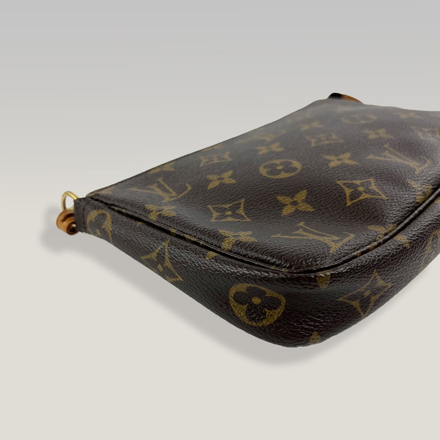 Louis Vuitton Pochette Accessoires in tela Monogram marrone