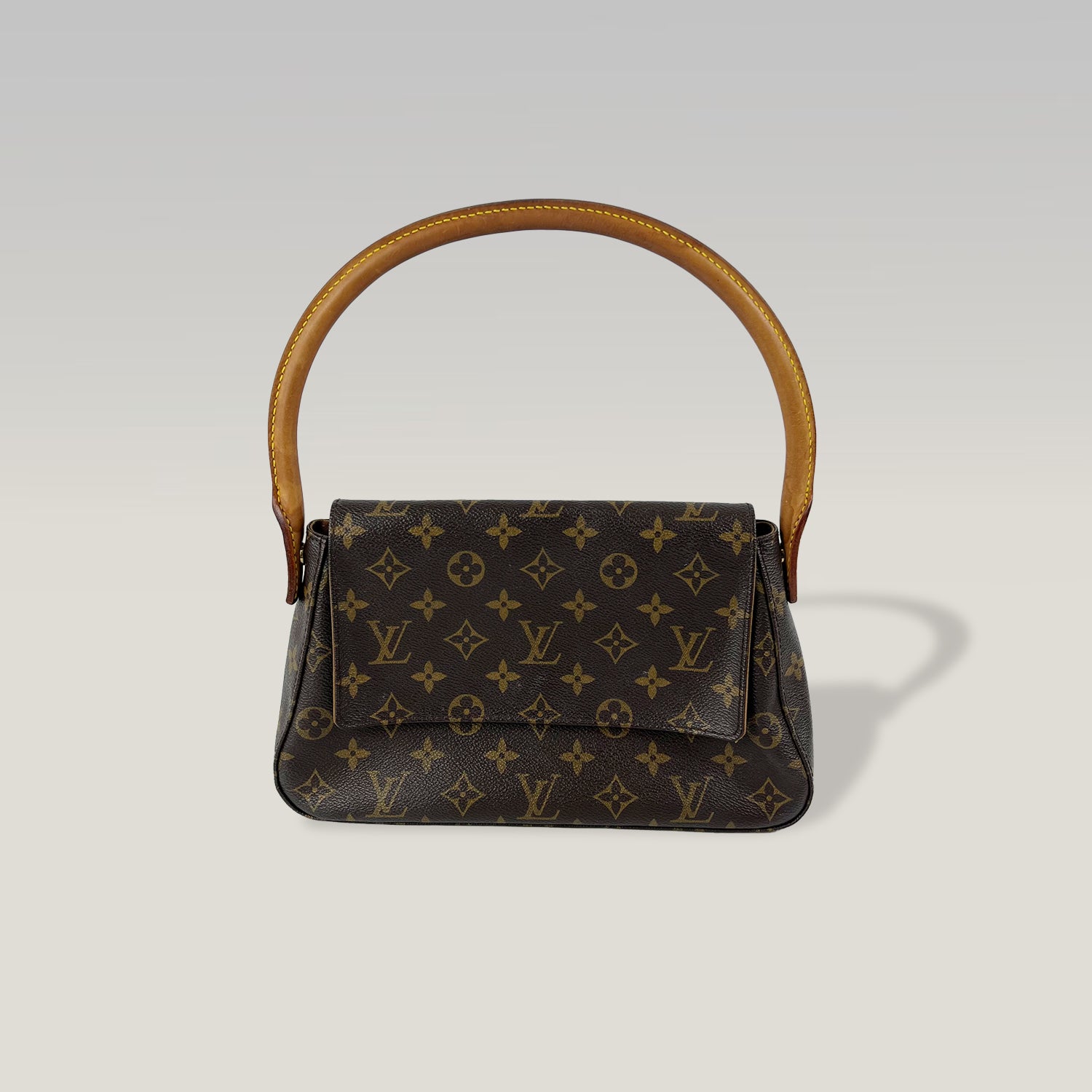 LOUIS VUITTON Looping PM Monogram con Manico in Pelle