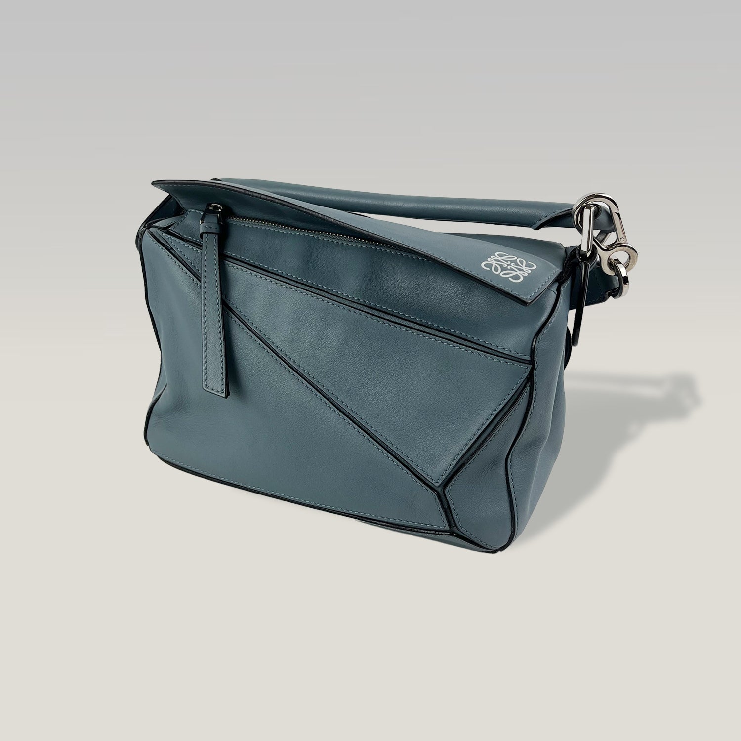 LOEWE Puzzle Small in Pelle Blu Scuro con Tracolla