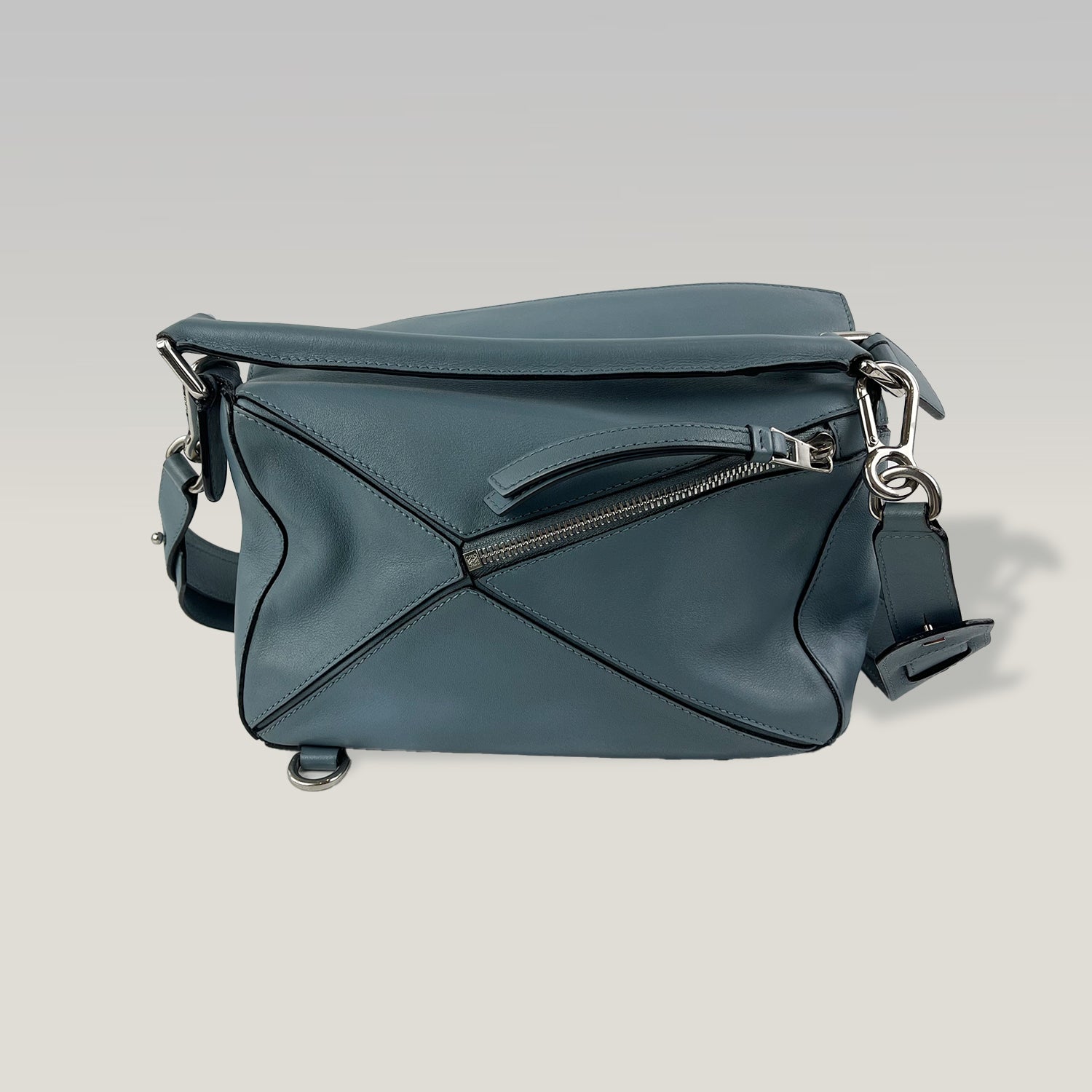 LOEWE Puzzle Small in Pelle Blu Scuro con Tracolla