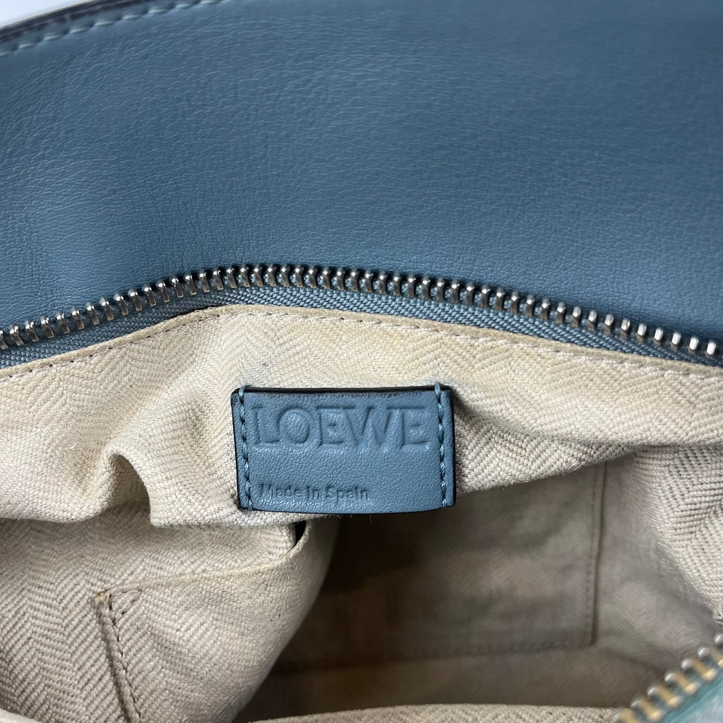 LOEWE Puzzle Small in Pelle Blu Scuro con Tracolla