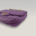 Chanel Classic Flap Mini in Pelle Viola Trapuntata con Logo CC e Catena – Borsa a Spalla e a Tracolla