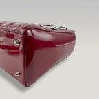 Dior Lady Dior Media in Pelle Verniciata Rossa Cannage con Tracolla