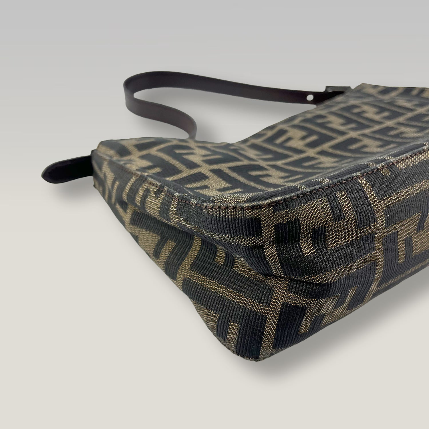 Fendi Vintage Zucca Baguette Shoulder Bag Brown & Black FF Canvas