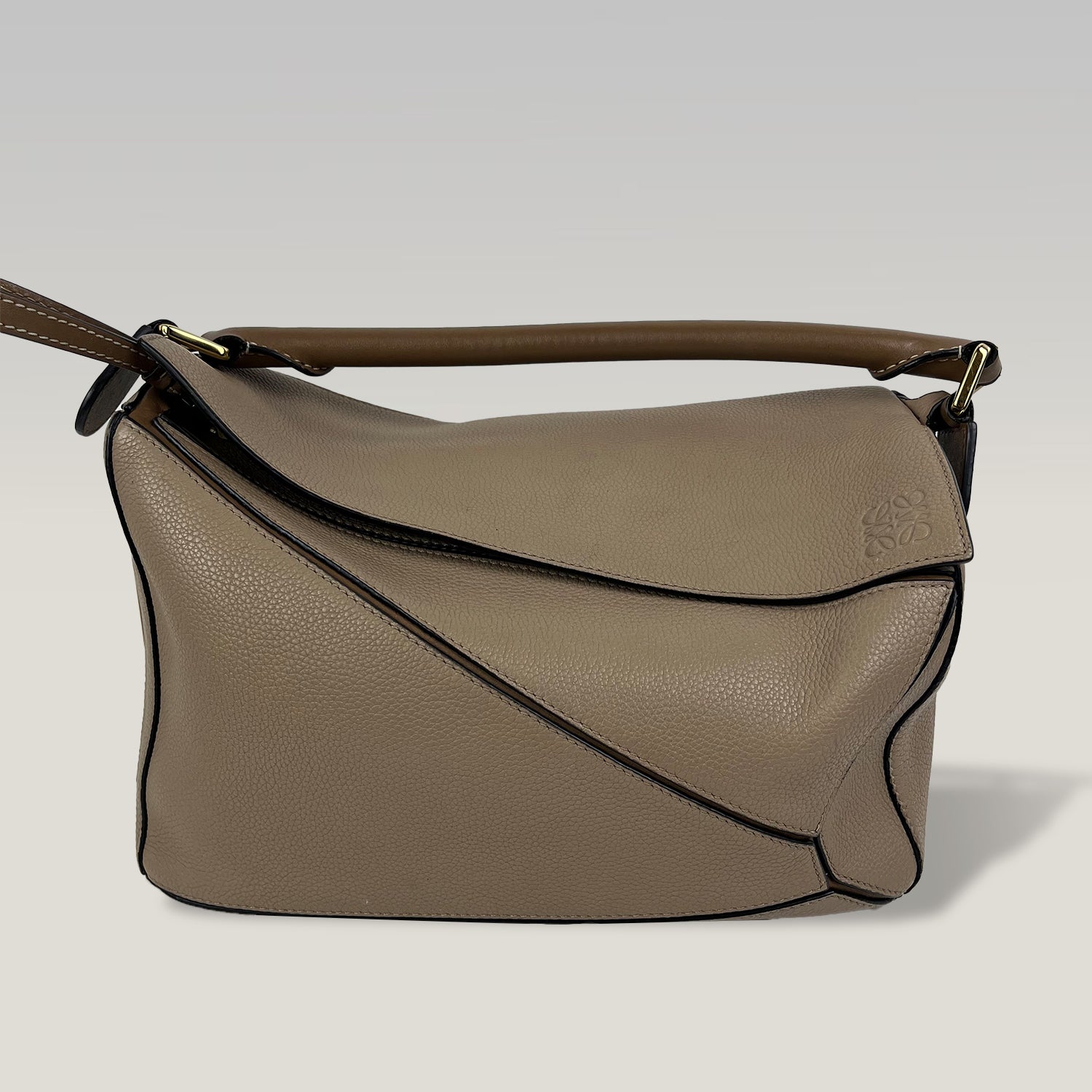 Loewe Puzzle Medium in Pelle Beige e Marrone con Tracolla