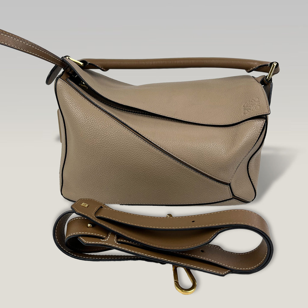Loewe Puzzle Medium in Pelle Beige e Marrone con Tracolla