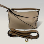 Loewe Puzzle Medium in Pelle Beige e Marrone con Tracolla
