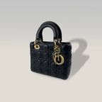 Dior Lady Dior nera in pelle di agnello – modello a quattro riquadri