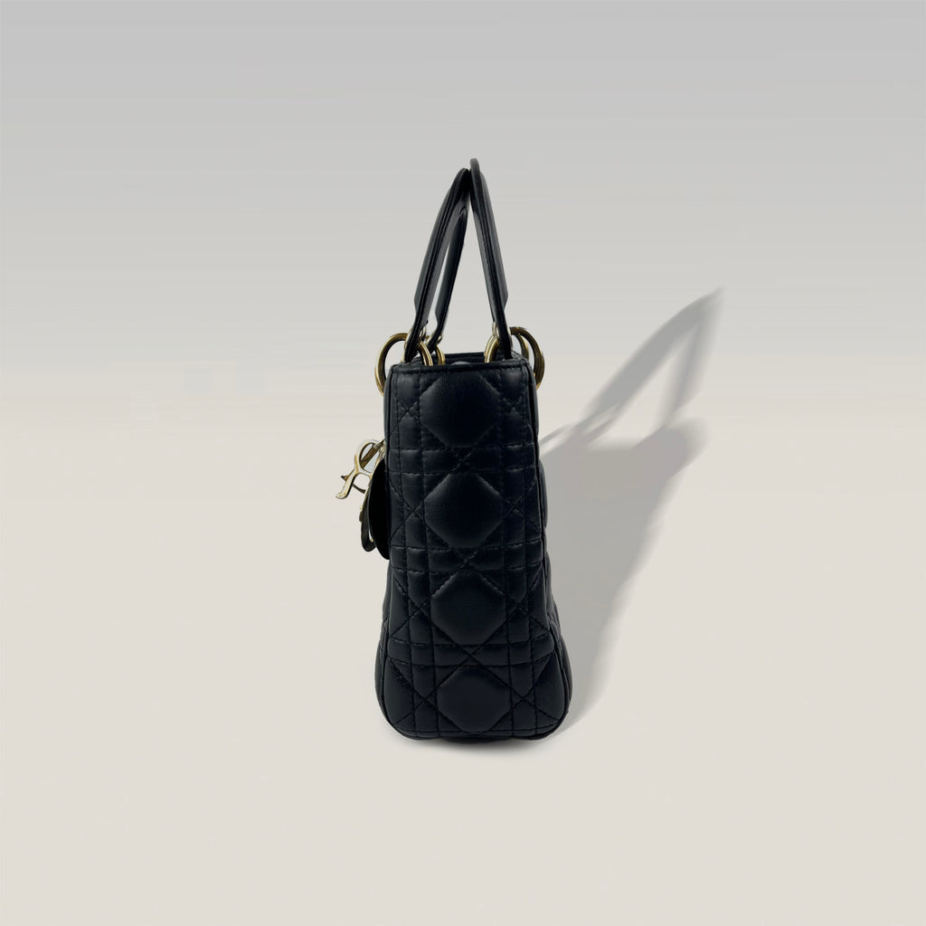 Dior Lady Dior nera in pelle di agnello – modello a quattro riquadri