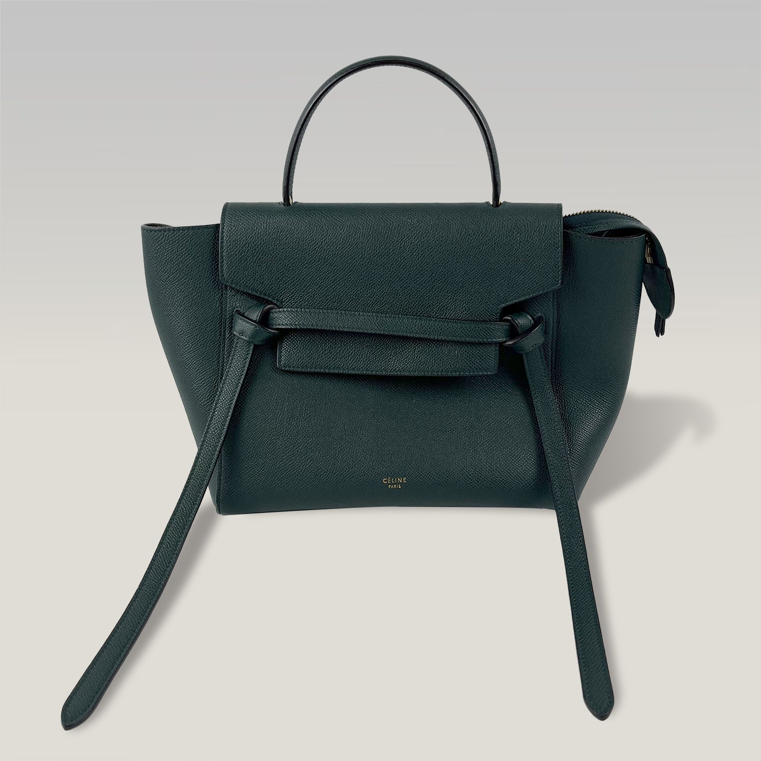 Celine Belt Bag Micro in Pelle Martellata Verde con Tracolla