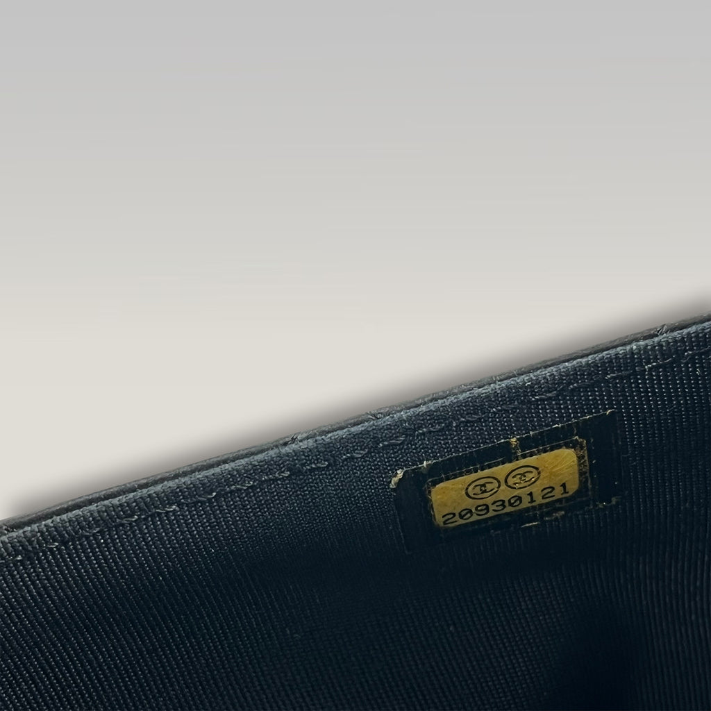 CHANEL WOC 2.55 Nera in Pelle di Agnello Trapuntata con Charm e Catena – Senza Card