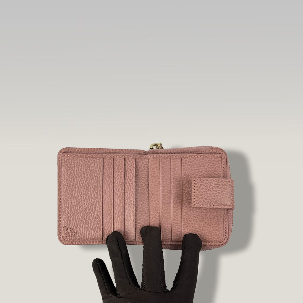 Gucci GG Supreme portafoglio corto con zip – canvas monogram e pelle rosa