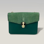 Bvlgari Serpenti Forever Pochette Verde in Pelle con Chiusura Testa di Serpente
