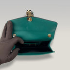 Bvlgari Serpenti Forever Pochette Verde in Pelle con Chiusura Testa di Serpente