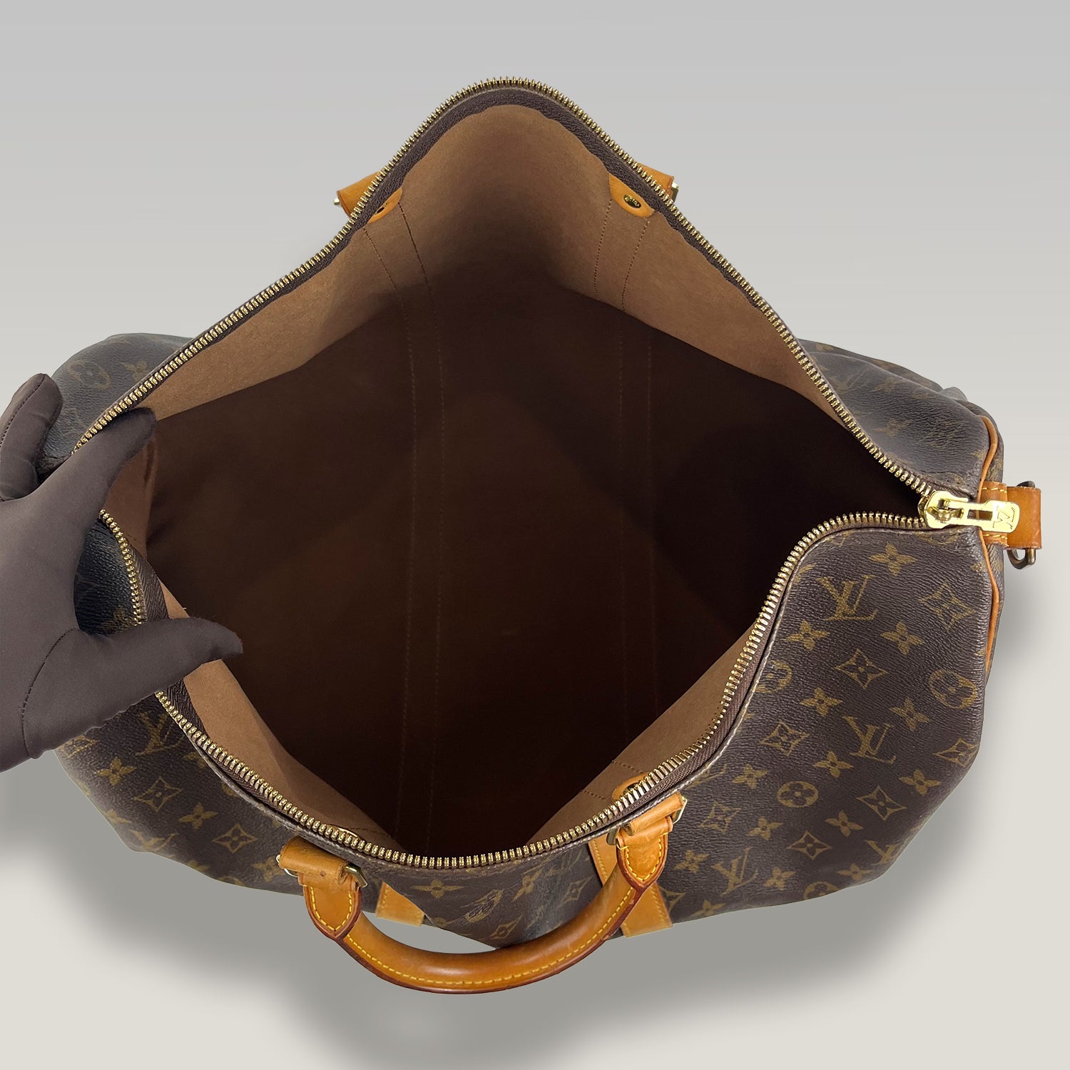 Louis Vuitton Keepall 50 Bandoulière Monogram Canvas Travel Bag