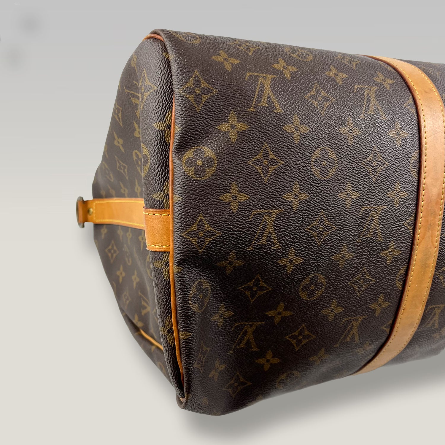 Louis Vuitton Keepall 50 Bandoulière Monogram Canvas Travel Bag