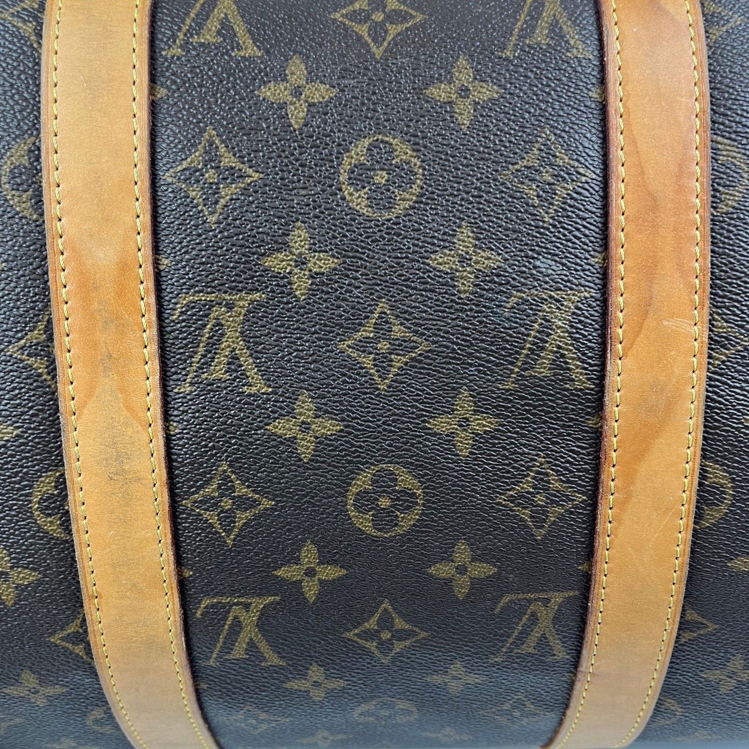 Louis Vuitton Keepall 50 Bandoulière Monogram Canvas Travel Bag