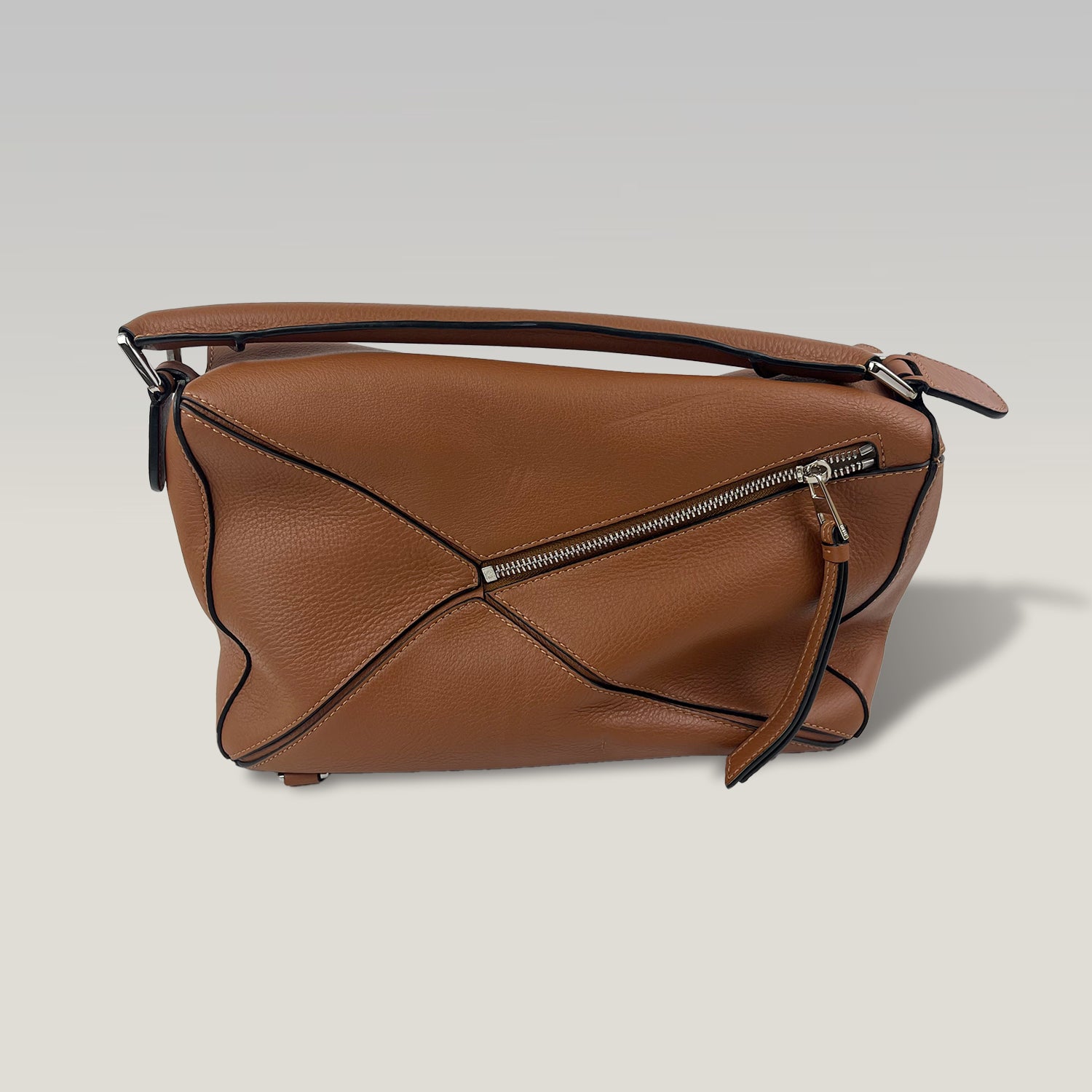 Loewe Puzzle Media in Pelle Marrone con Manico Superiore e Tracolla – Borsa a Mano e a Tracolla