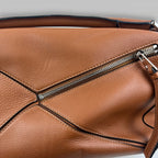 Loewe Puzzle Media in Pelle Marrone con Manico Superiore e Tracolla – Borsa a Mano e a Tracolla