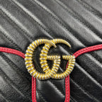 Gucci GG Marmont Medium Shoulder Bag in Pelle Matelassé Nera