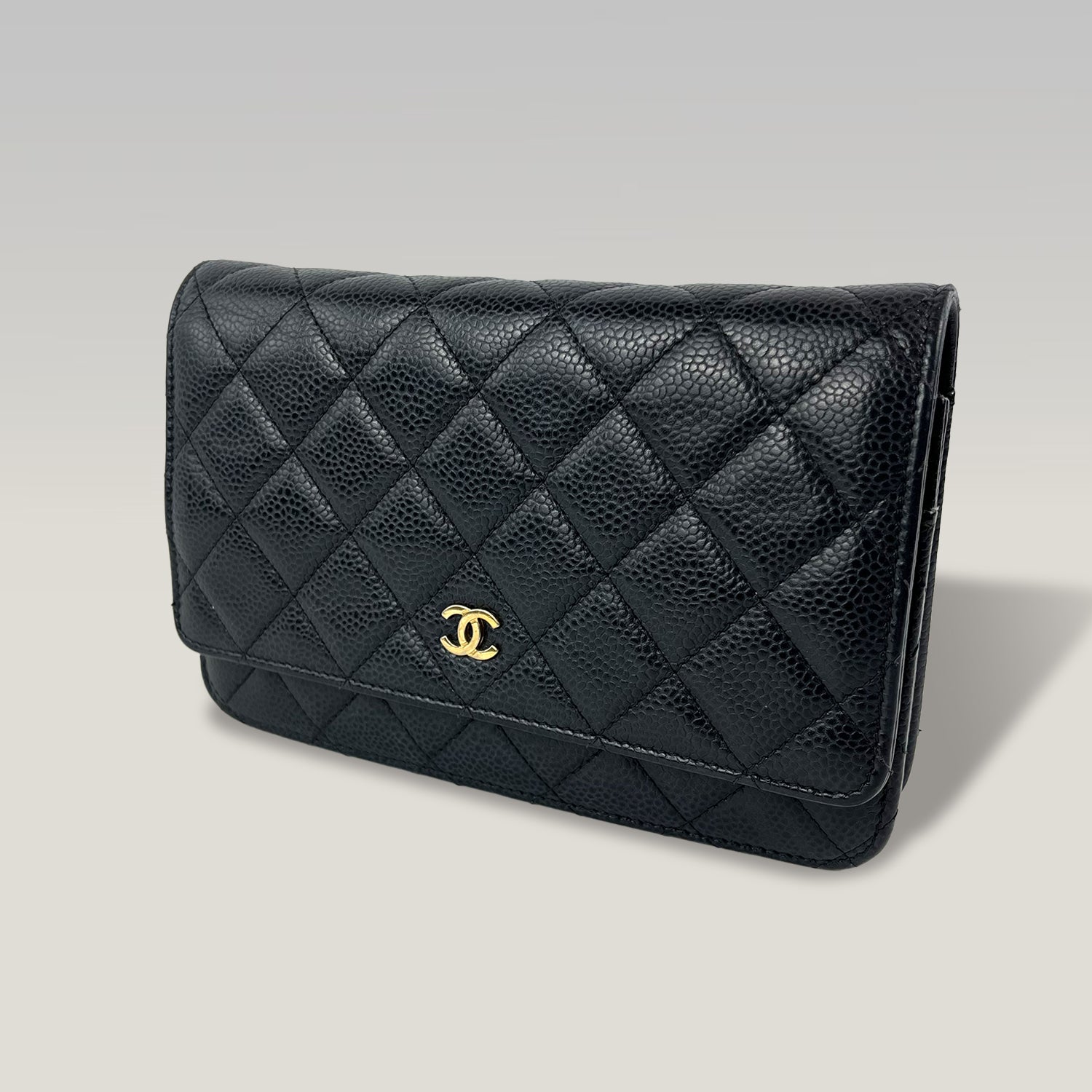 Chanel Wallet On Chain Timeless Classique Nero in Pelle Caviar – Borsa WOC con Catena Dorata