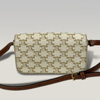 Celine Triomphe Borsa a Spalla in Tela Macadam Bianca con Chiusura Dorata