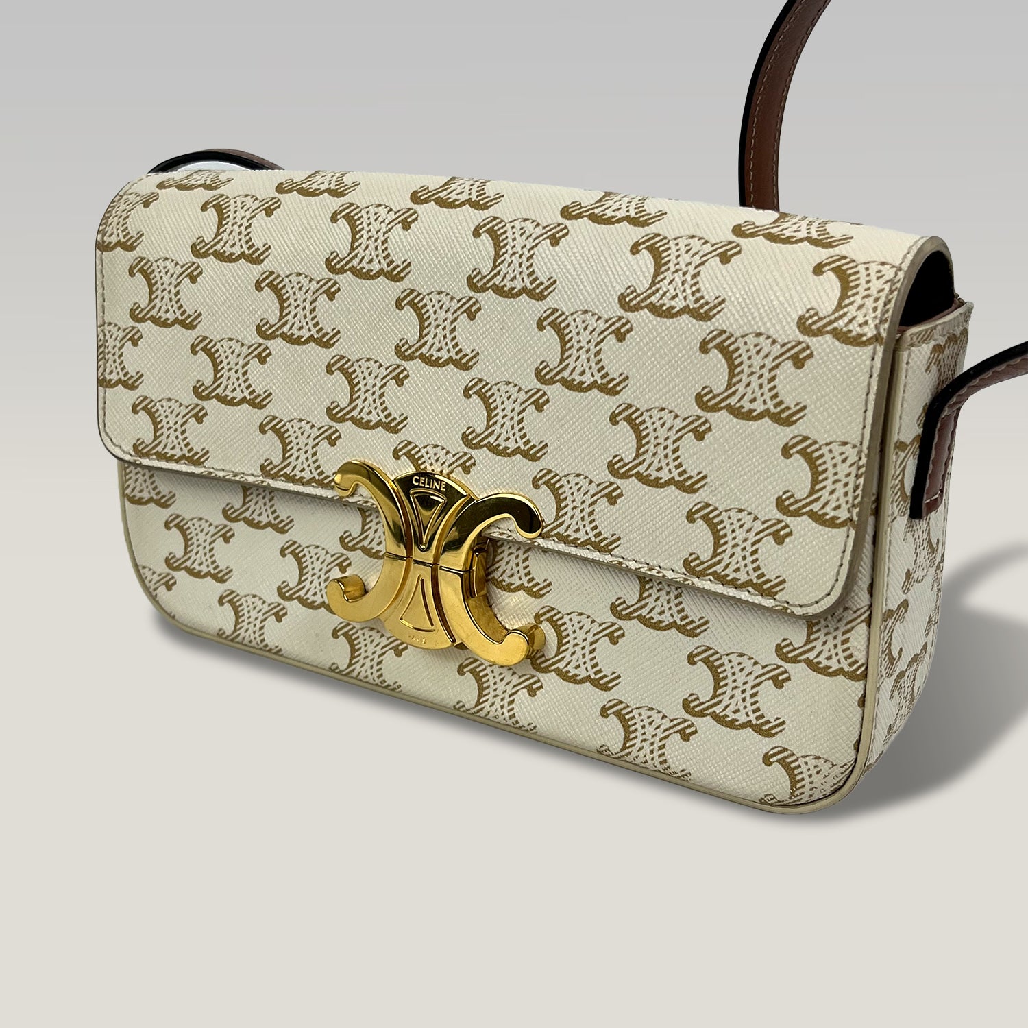 Celine Triomphe Borsa a Spalla in Tela Macadam Bianca con Chiusura Dorata