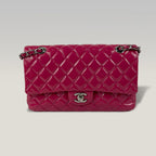 Chanel Borsa a Spalla Matelassé in Pelle Verniciata Rosa con Catena Argentata