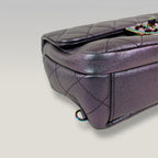 Chanel Borsa a Spalla in Pelle Trapuntata Viola Metallizzato con Chiusura CC Iridescente