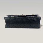 Chanel Lucky Charms Flap in Pelle Nera Trapuntata con Applicazioni e Catena Dorata – Borsa a Spalla
