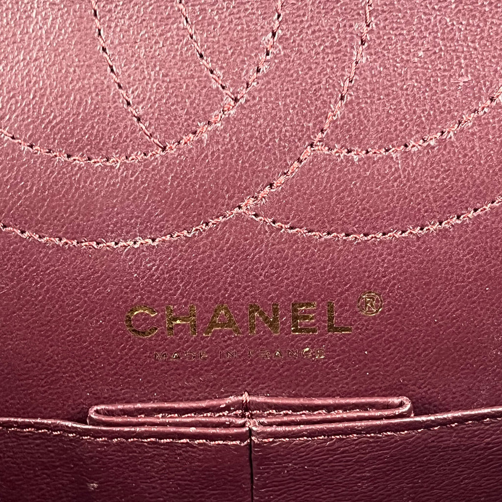 Chanel Lucky Charms Flap in Pelle Nera Trapuntata con Applicazioni e Catena Dorata – Borsa a Spalla