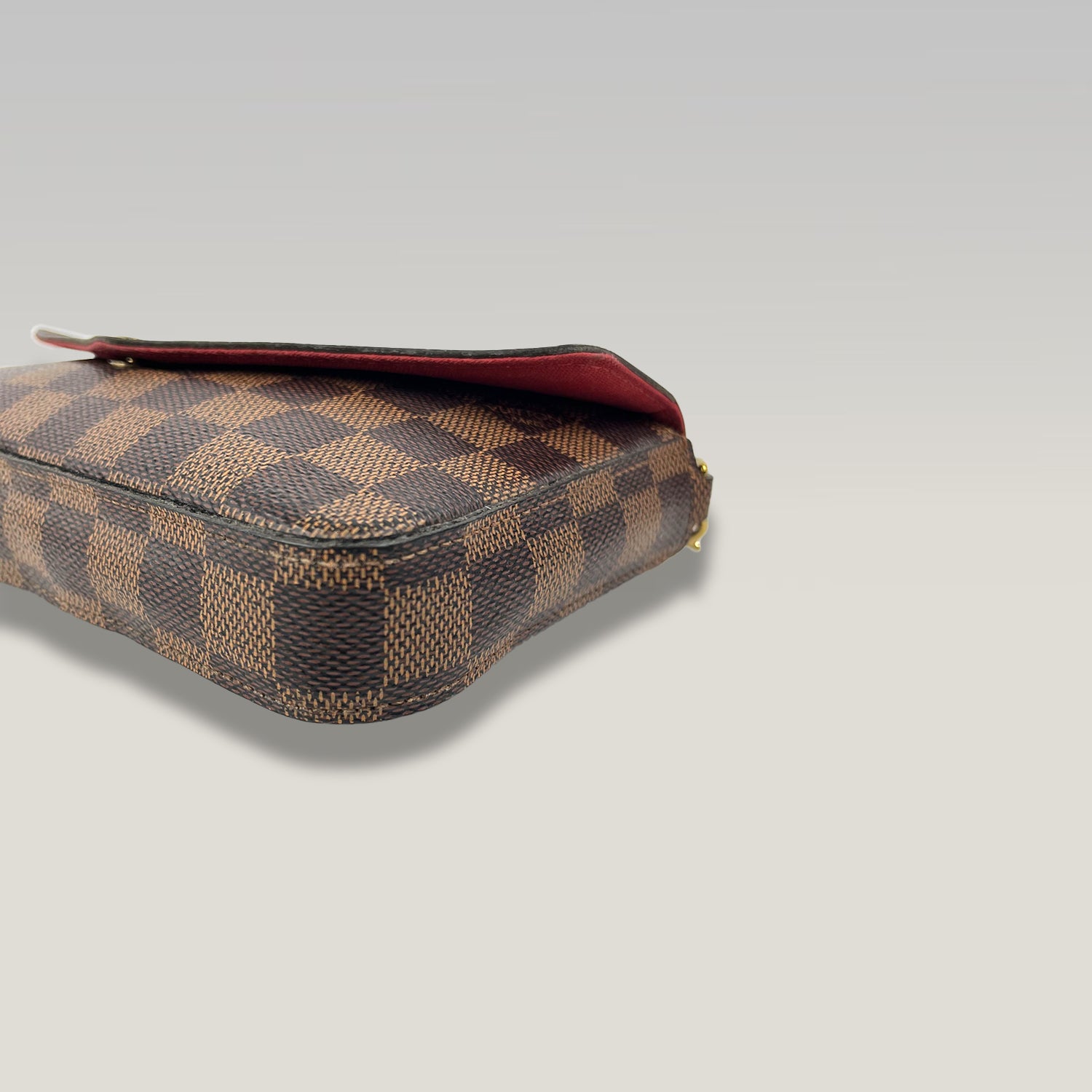 Louis Vuitton Pochette Félicie Damier Ebene con Catena