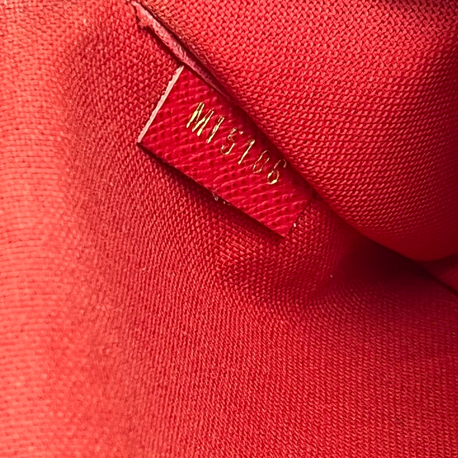 Louis Vuitton Pochette Félicie Damier Ebene con Catena