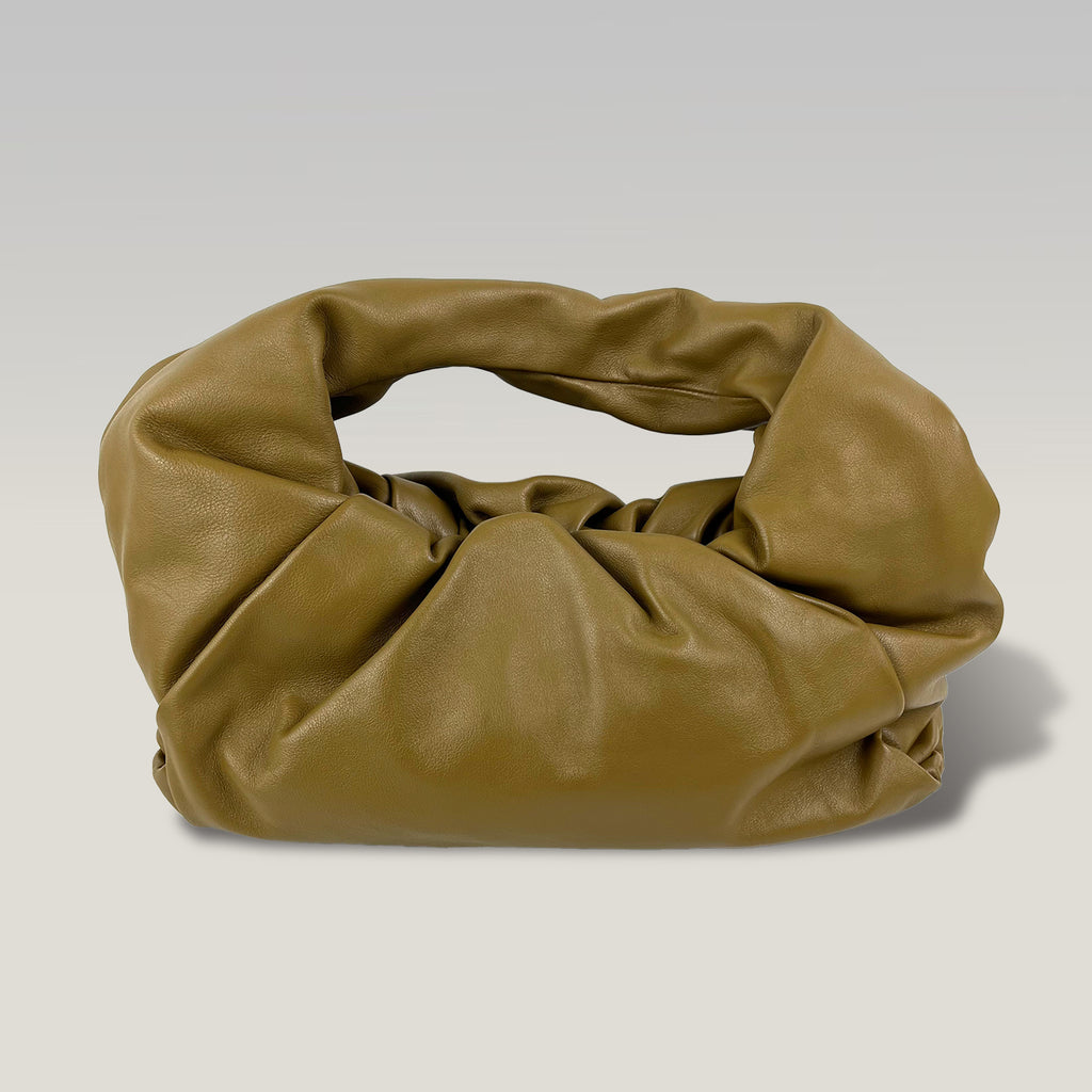 Bottega Veneta Shoulder Pouch Large in Pelle Nappa Verde Oliva – Borsa Hobo Morbida Donna 38 cm