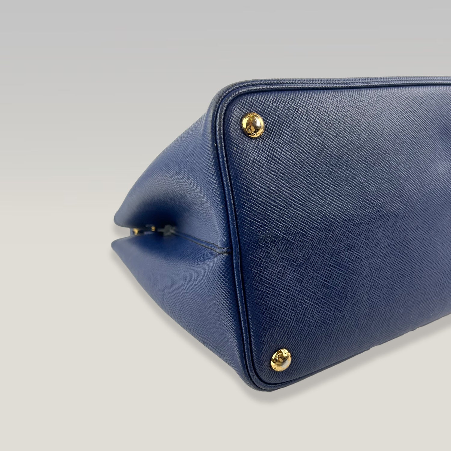 Prada Borsa Tote Grande in Pelle Saffiano Blu