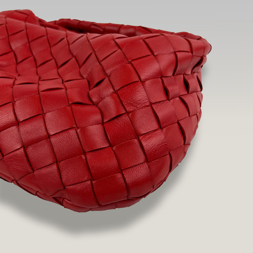 Bottega Veneta Jodie Padded 27 in Pelle Intrecciata Rossa con Manico Annodato