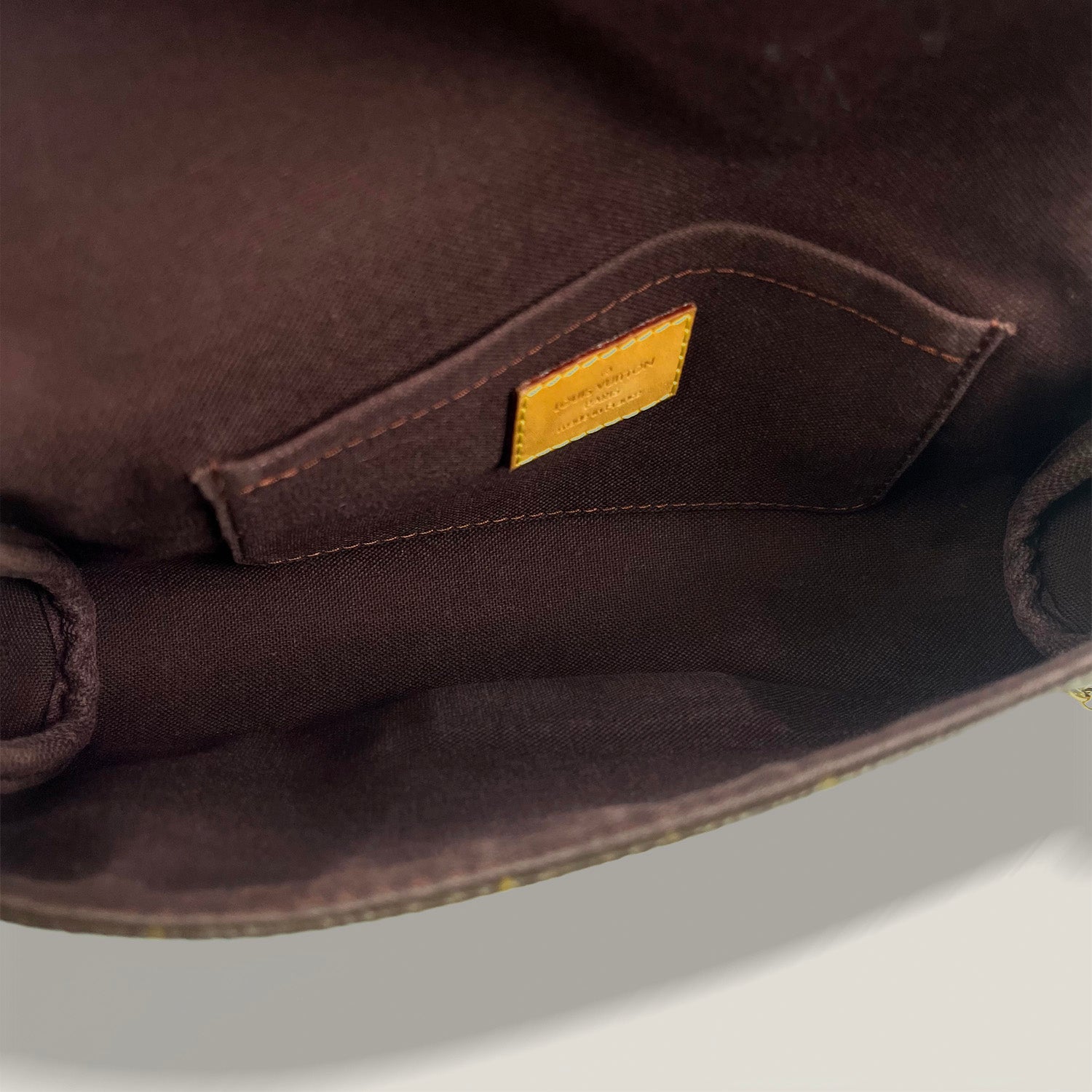 Louis Vuitton Monogram Pochette Favorite PM