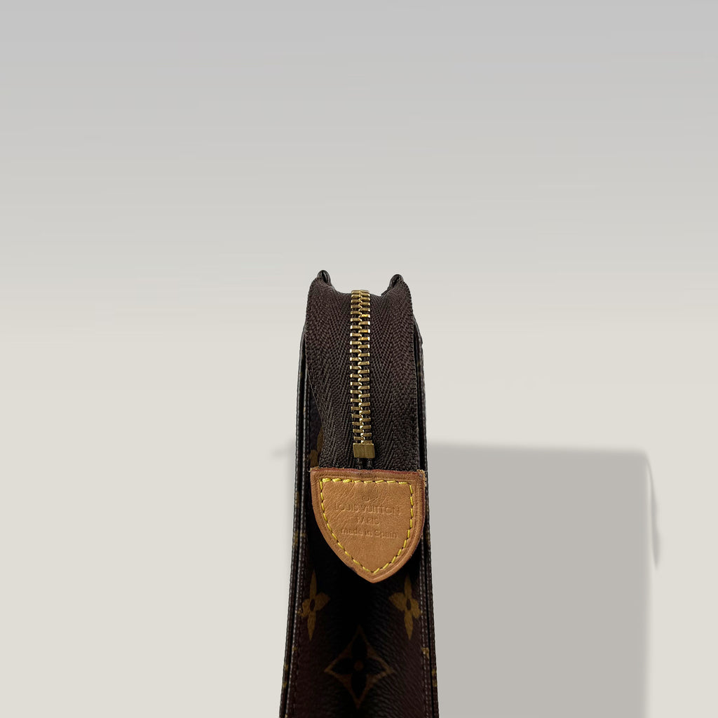 Louis Vuitton Pochette Monogram Toiletry Pouch 