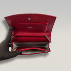 Chanel WOC Rossa in Vernice Matelassé con Hardware Argentato – Con Card di Autenticità