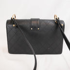 Chanel Flap Bag Media Nera in Pelle di Vitello con Catene e Hardware Dorato